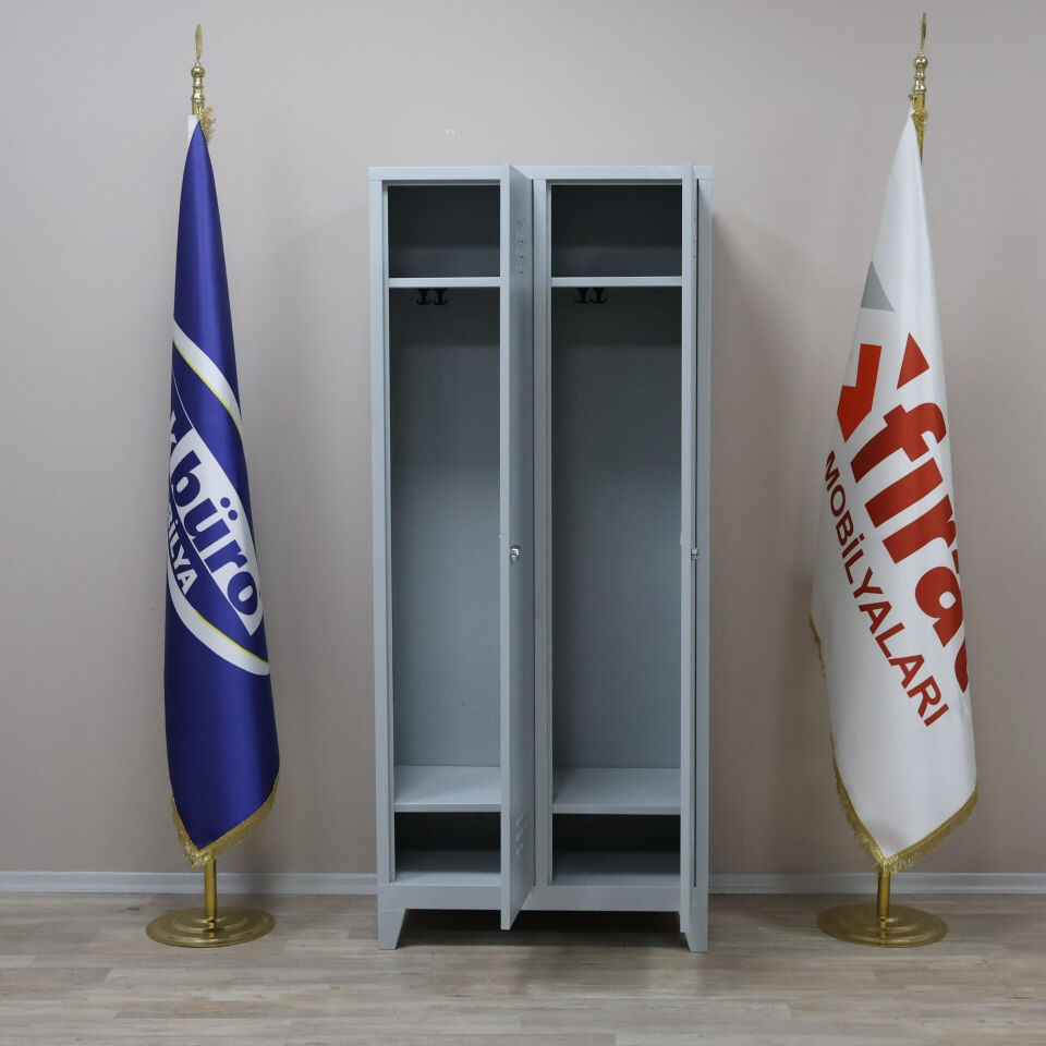 Soyunma Dolabı
